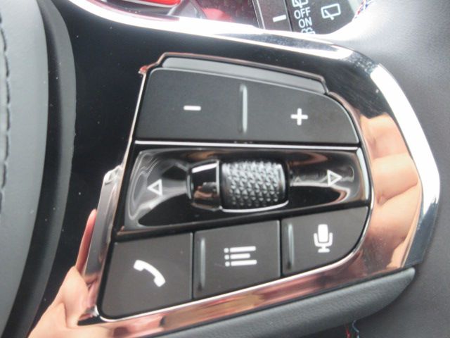 XM RHD