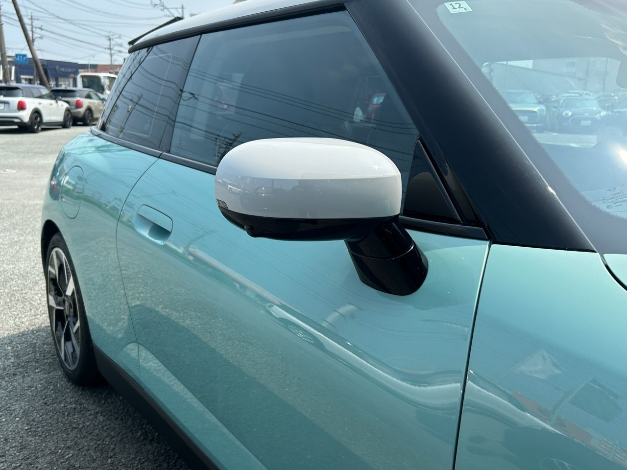 J01 MINI Cooper SE