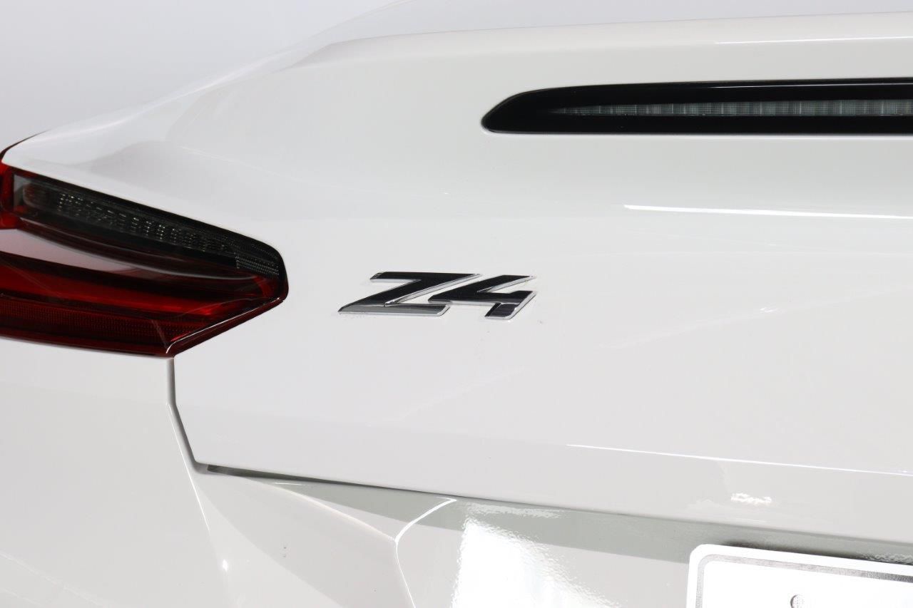 G29 z4 sDrive20i RHD