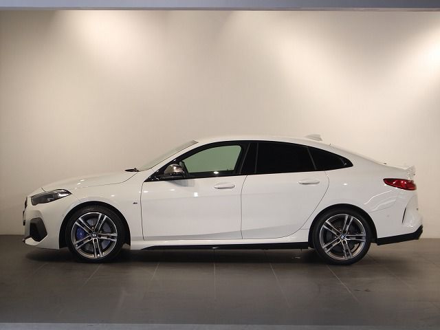 F4* **35i xDrive **** ***** B48 2.0i