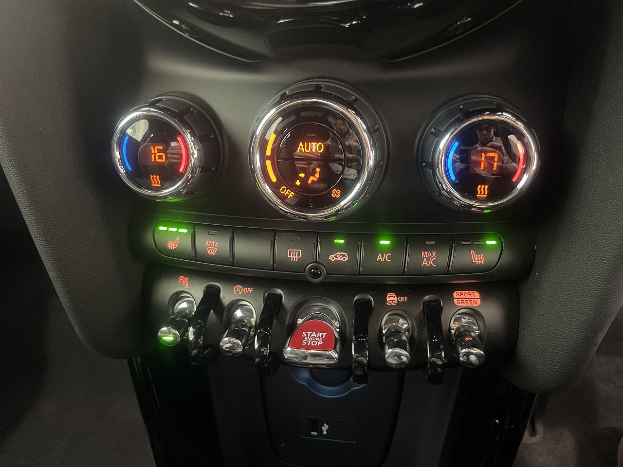 MINI JCW 3 Dr