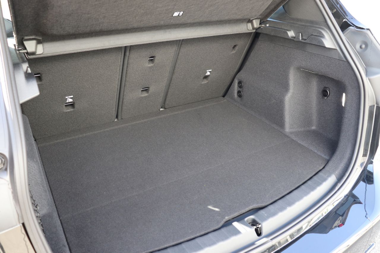 U06 218d Active Tourer B47 2.0d