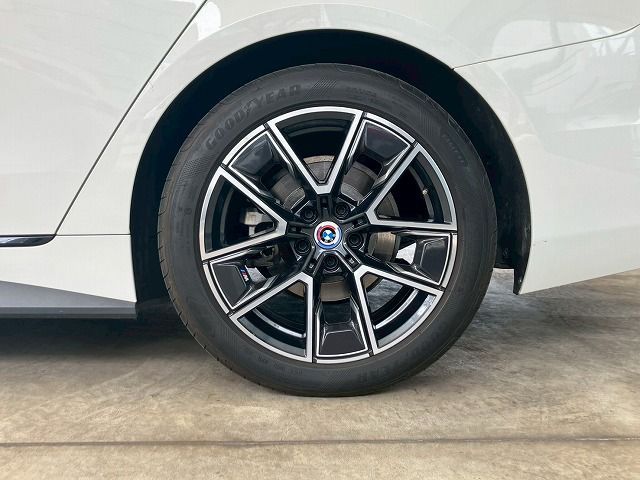 G26 420d xDrive Gran Coupe RHD