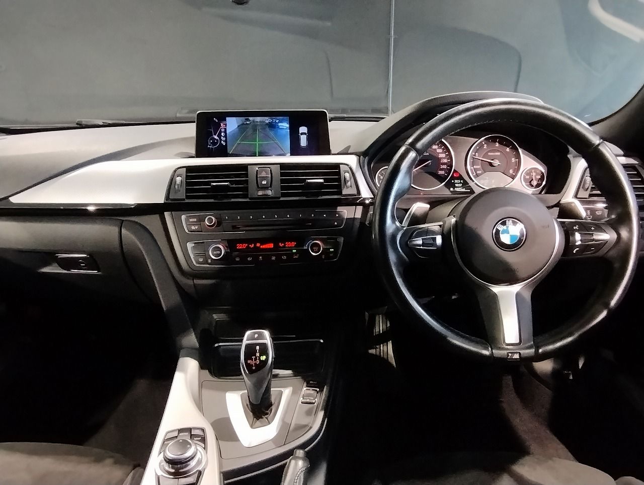 320D BLUEPERFORMANCE TOURING RHD