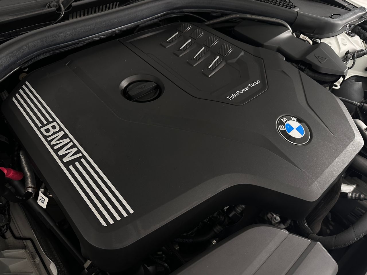 G20 320i Saloon RHD TU