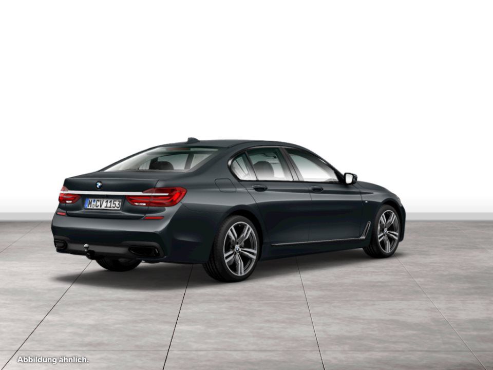 BMW 740