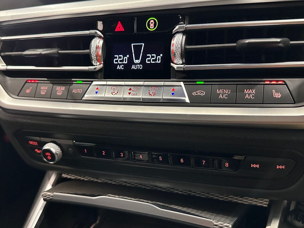 G20 320d xDrive RHD Saloon