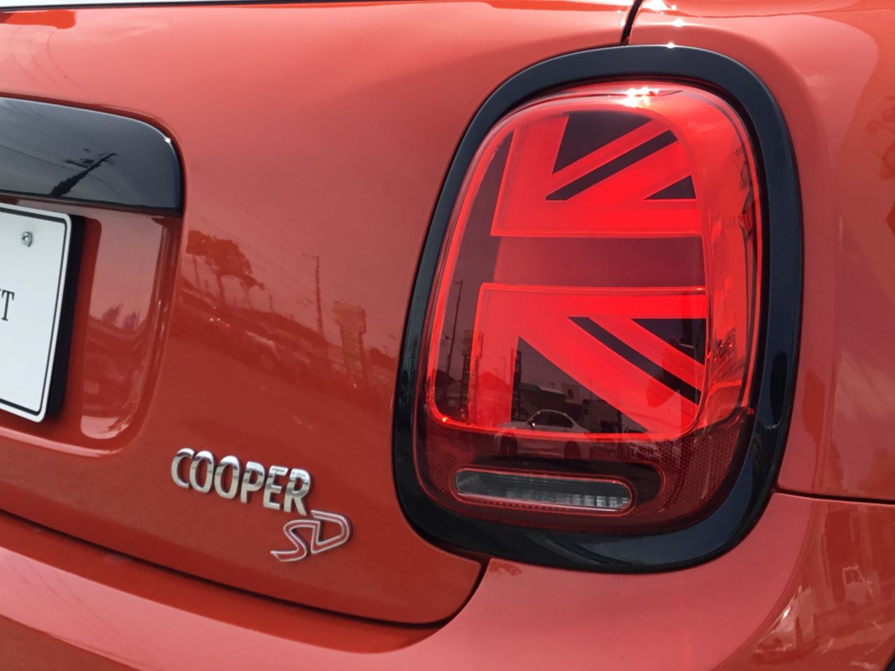 F56 COOPER S D(AT)