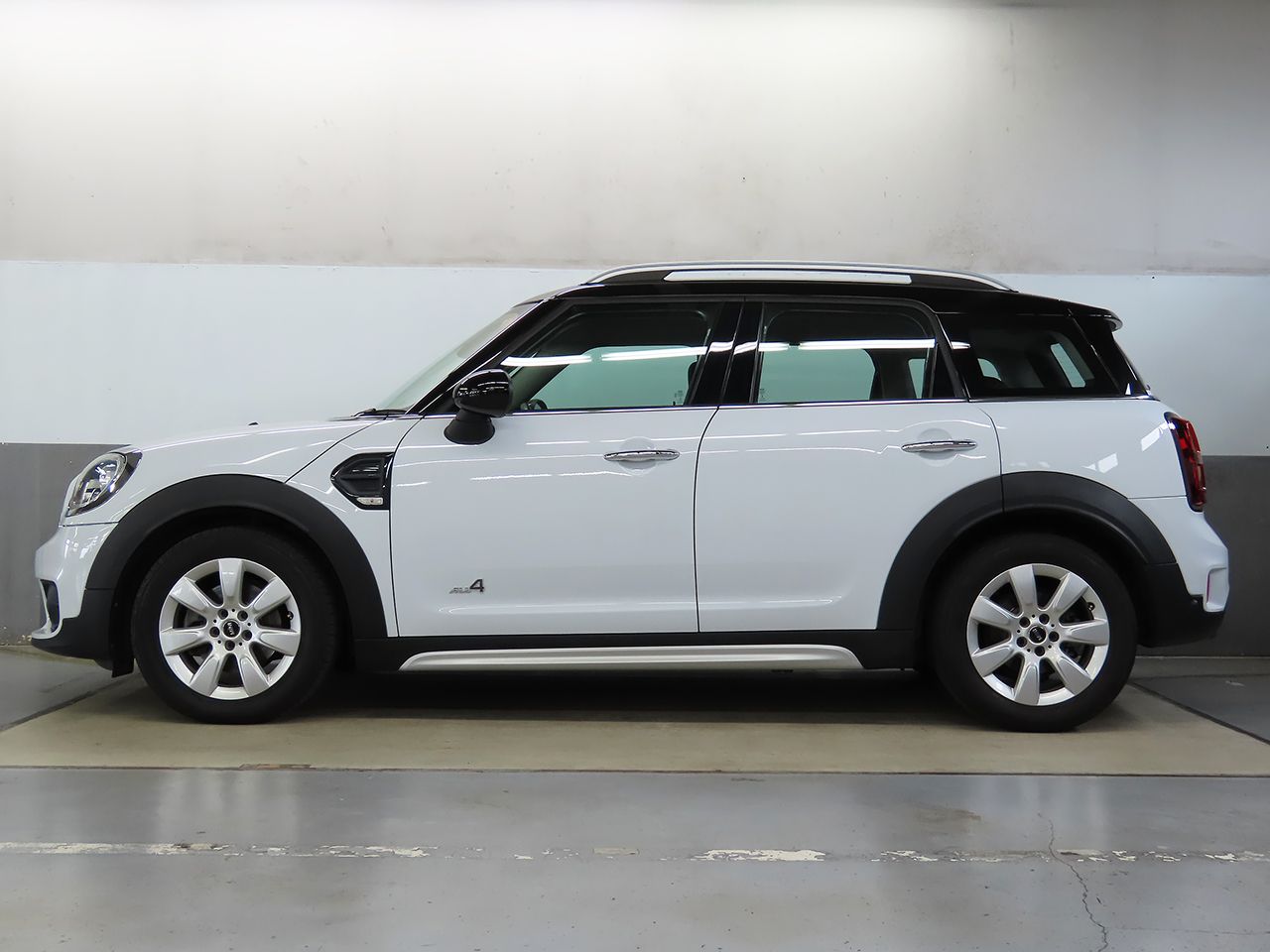 MINI CROSSOVER COOPER D ALL4