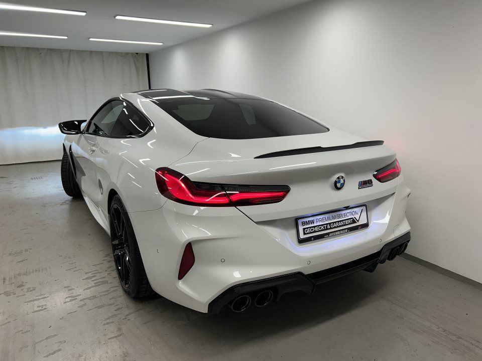 BMW M8