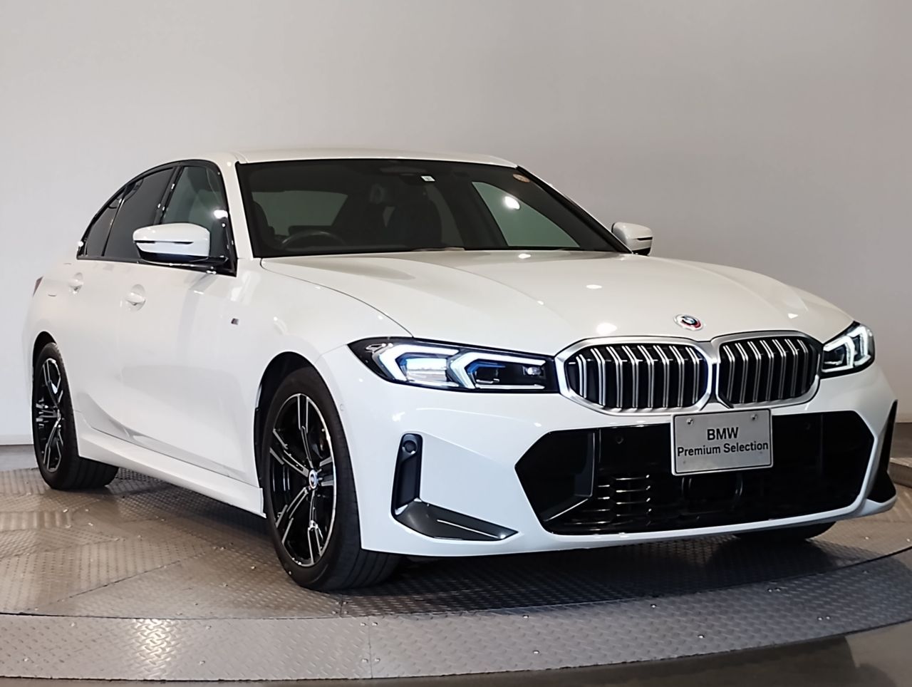 G20 320i Saloon LCI RHD MX