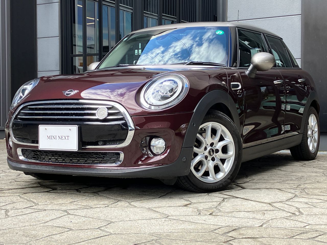 F55 MINI Cooper 5-Door Hatch LCI