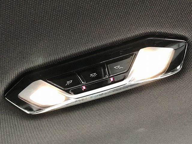 G26 i4 eDrive40 RHD