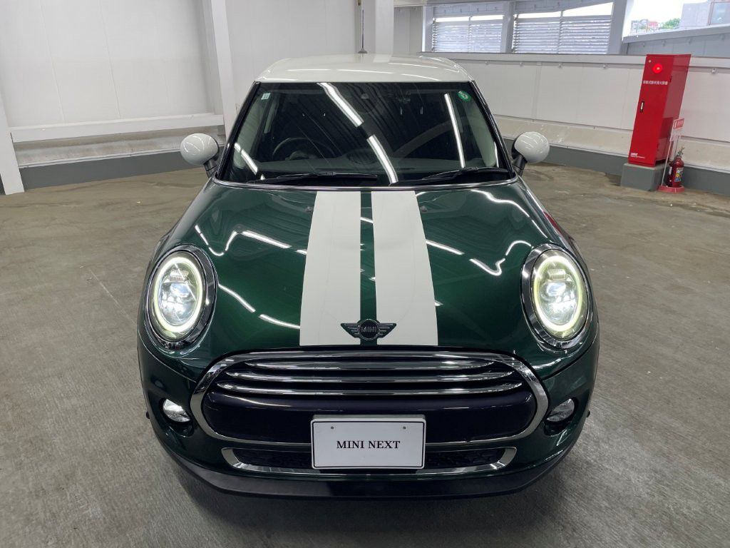 F55 MINI Cooper 5-Door Hatch LCI