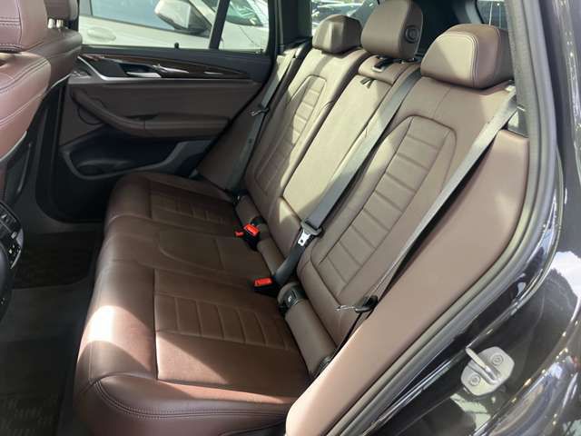 G01 X3 xDrive20d RHD ZA LCI