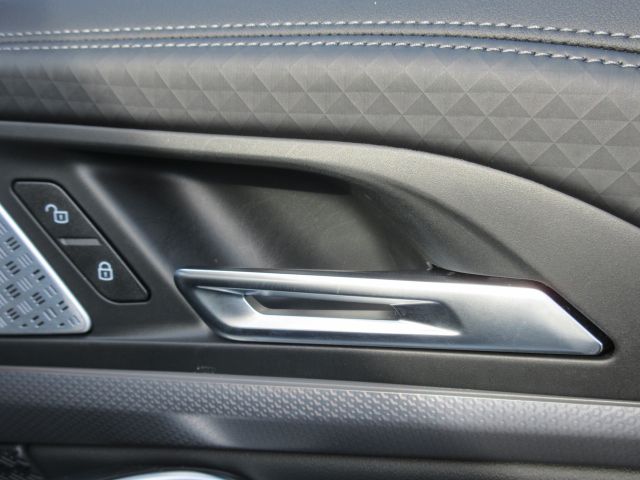 iX2 xDrive30 MSP