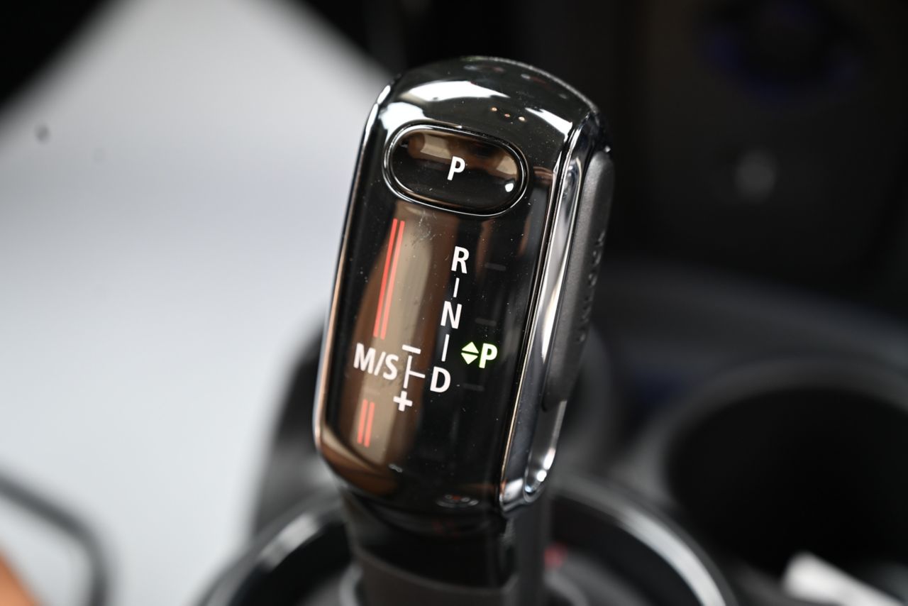 F55 MINI Cooper SD 5dr Hatch LCI