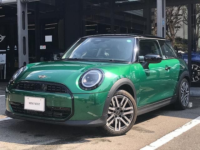 THE NEW MINI COOPER (3 DOOR) C
