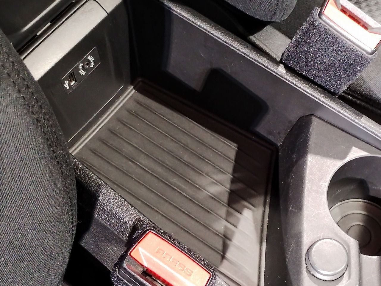 218I GRAN TOURER RHD