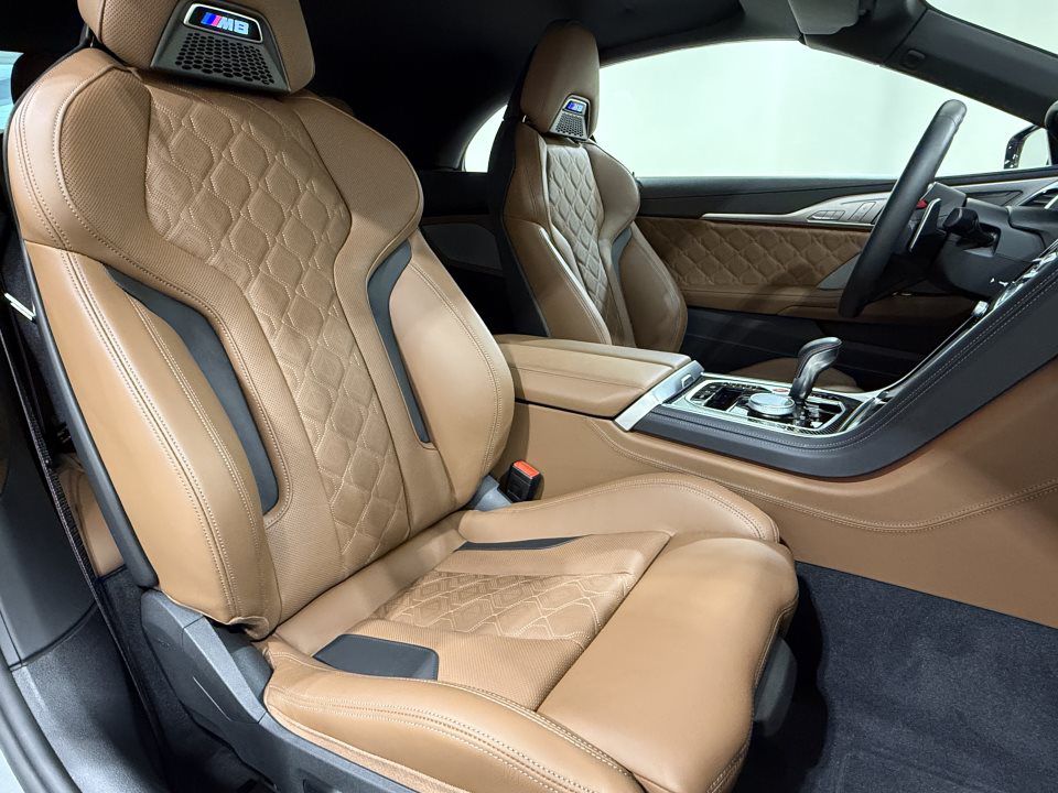 BMW M8