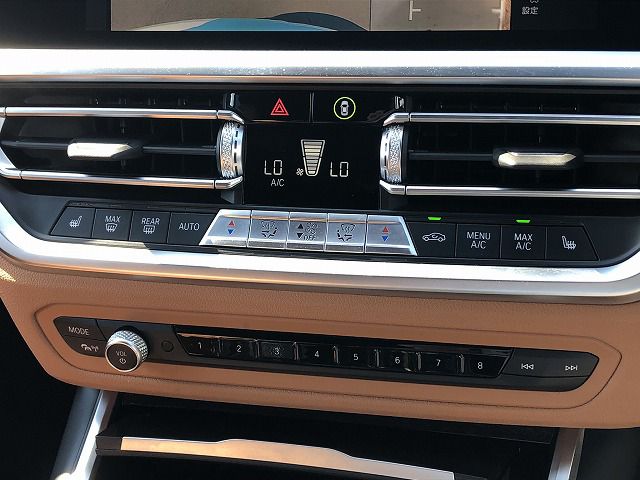 G21 320i RHD