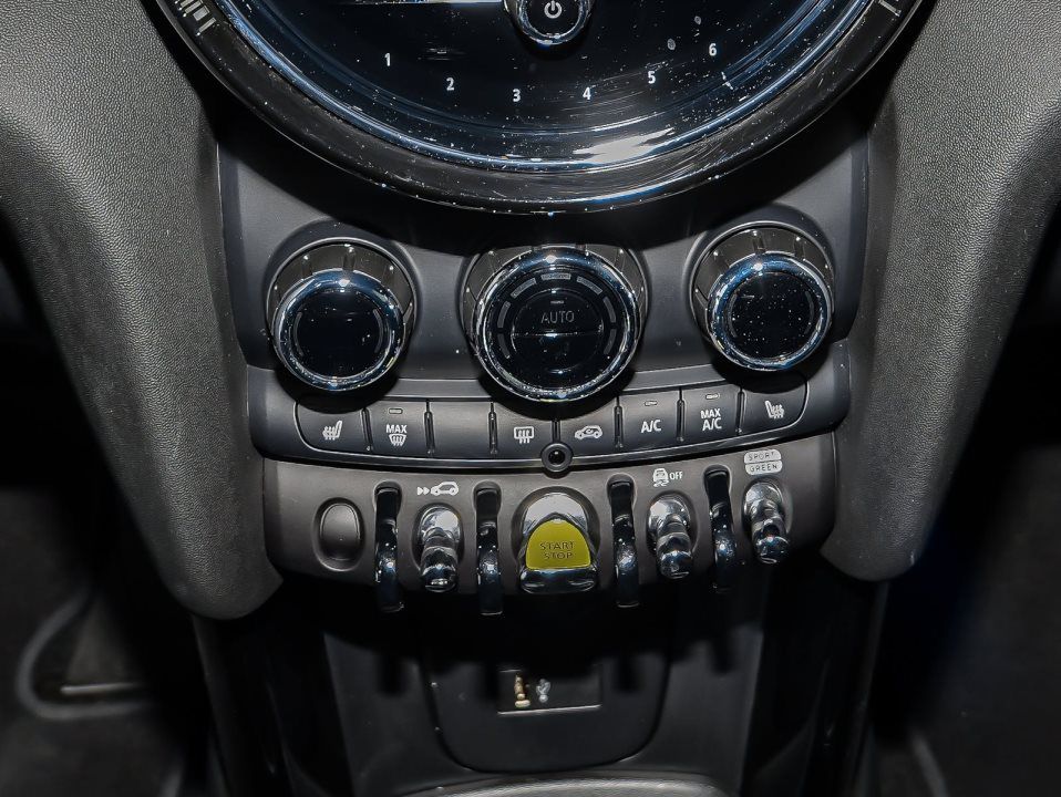 MINI Cooper SE