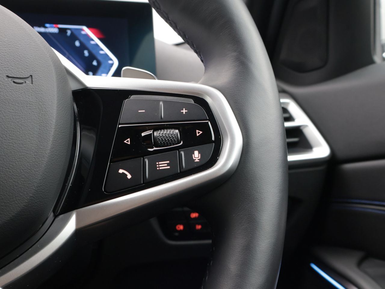 G20 320i Saloon LCI RHD MX