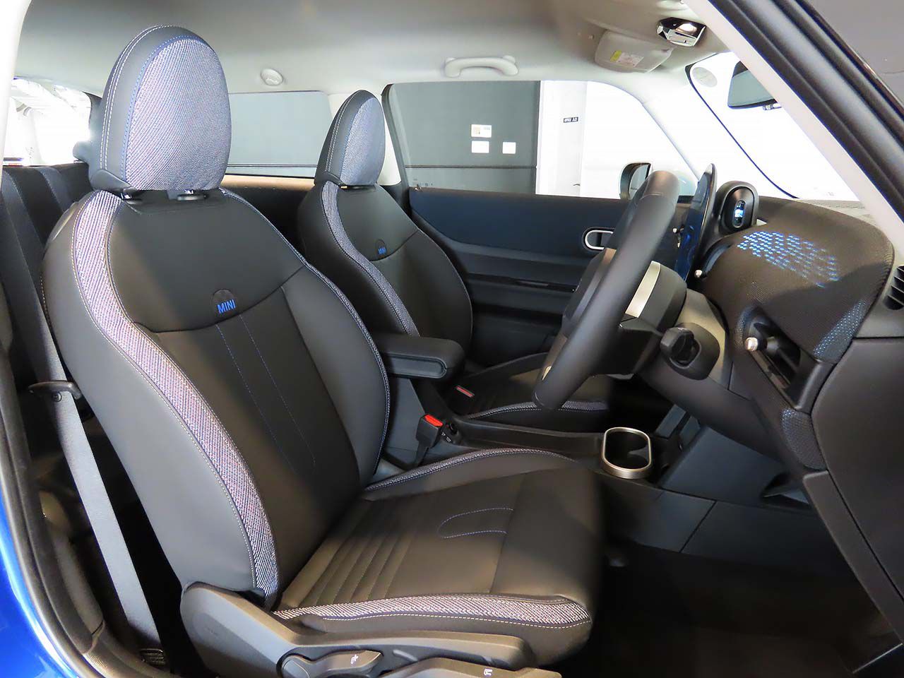 F66 MINI Cooper C 3Dr