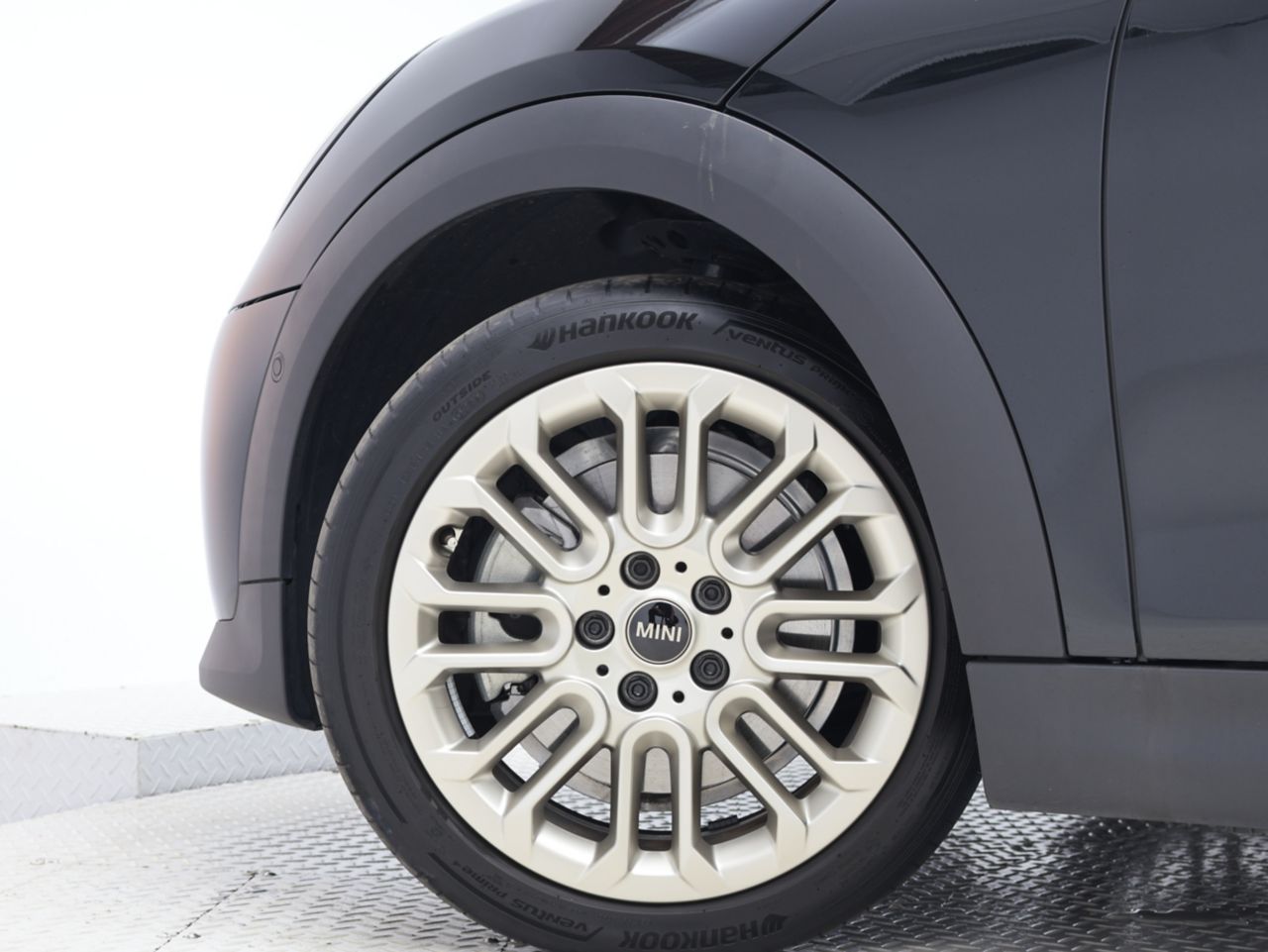 F66 MINI Cooper S 3Dr