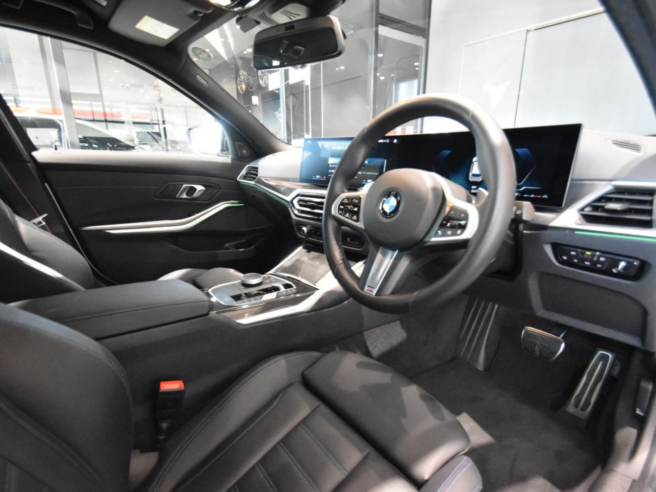 G21 M340i xDrive Touring LCI RHD