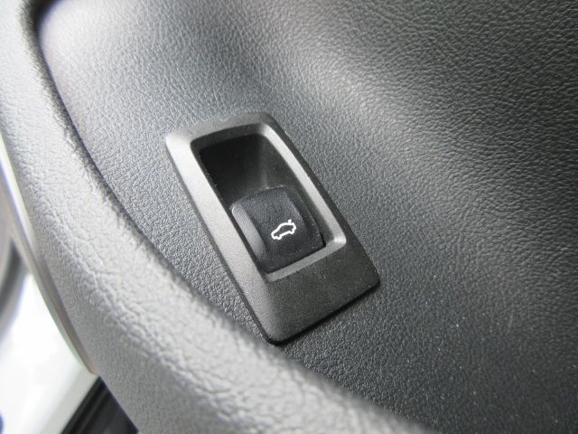 G26 i4 eDrive40 RHD