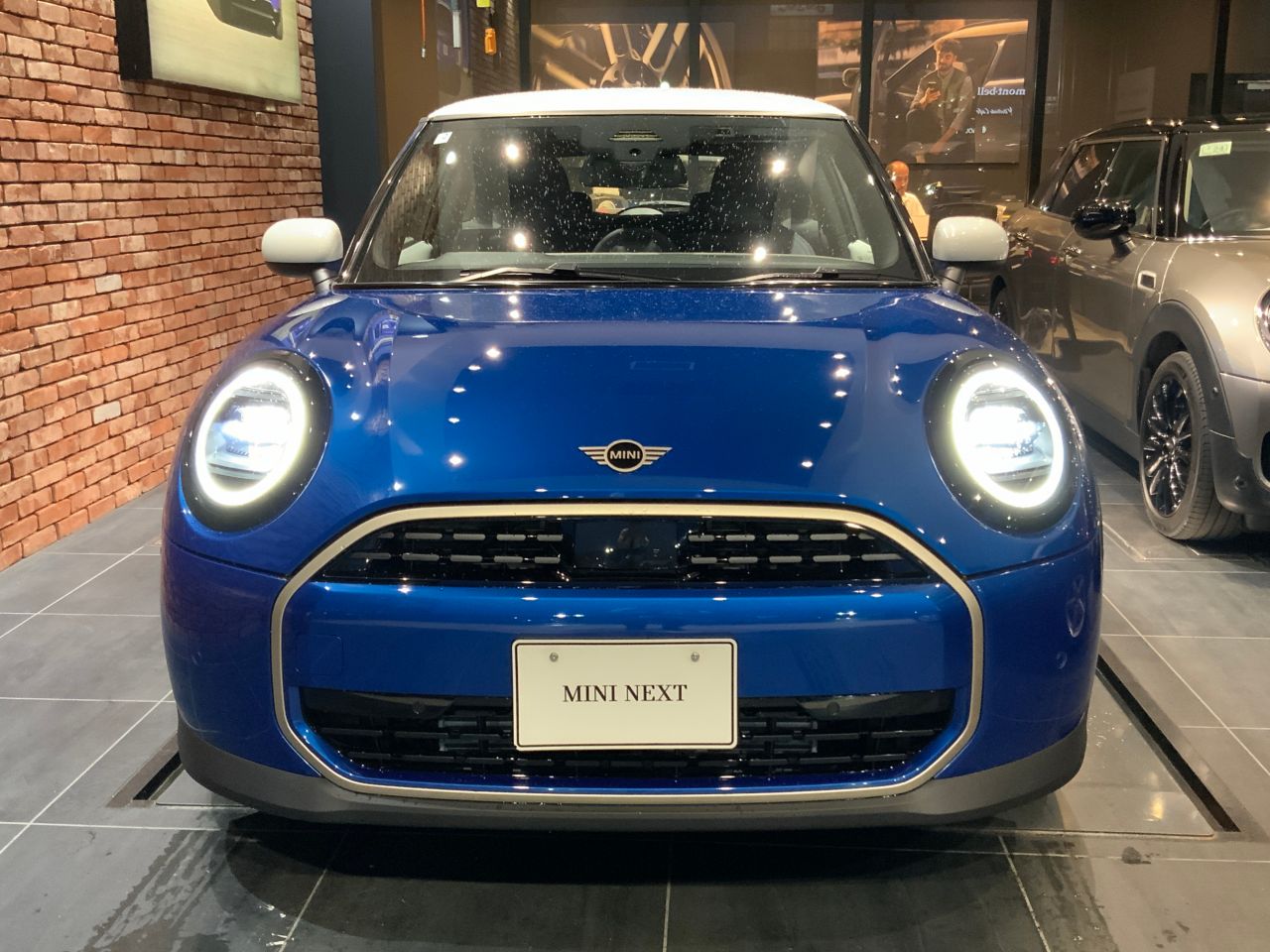 F66 MINI Cooper C 3Dr