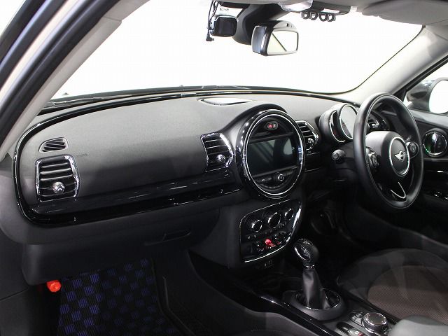 MINI CLUBMAN COOPER D