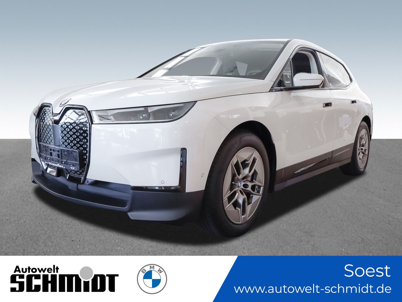iX xDrive40