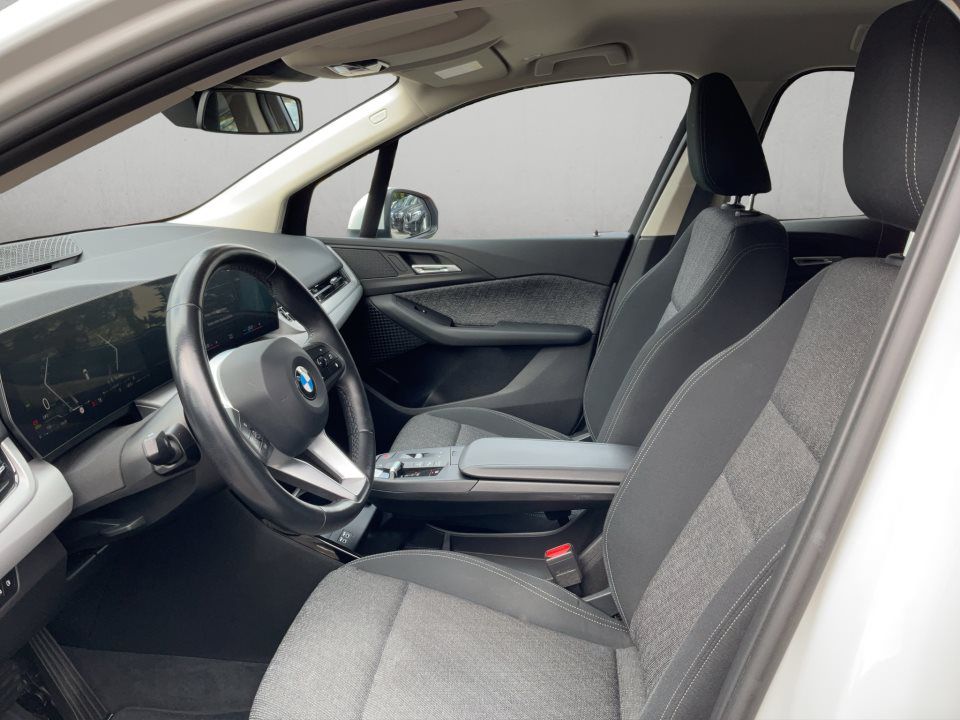 BMW 218