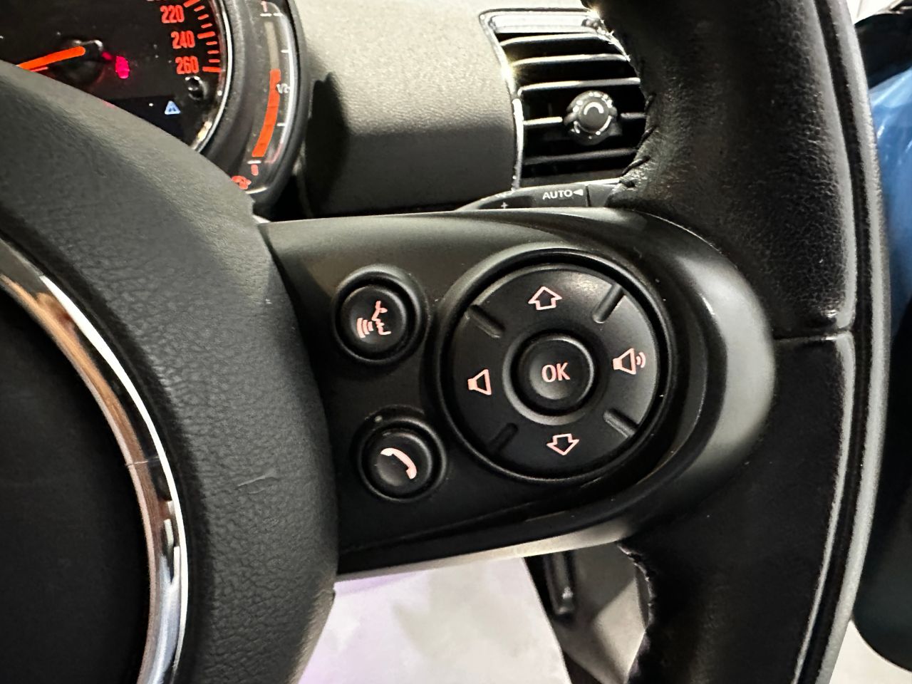 MINI COOPERS ALL4 CLUBMAN