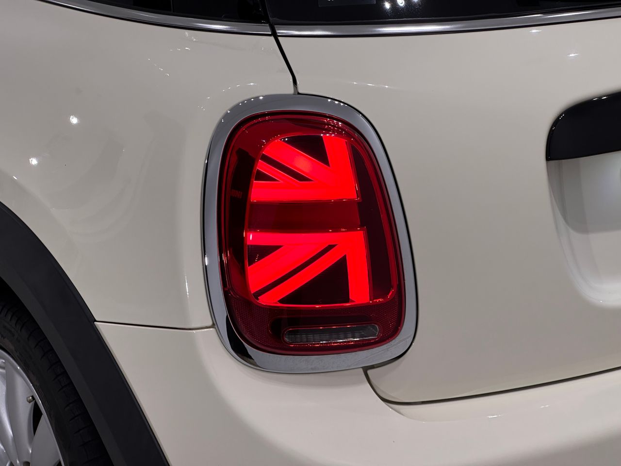 F55 MINI Cooper SD 5dr Hatch LCI