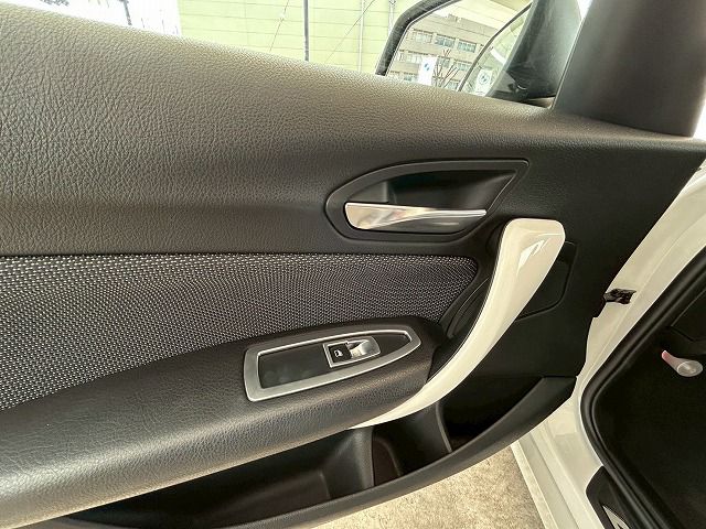118 5DOOR RHD