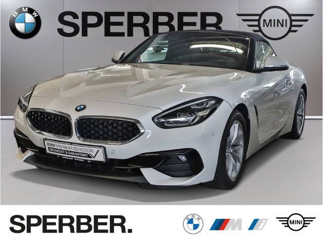 Z4 sDrive20i