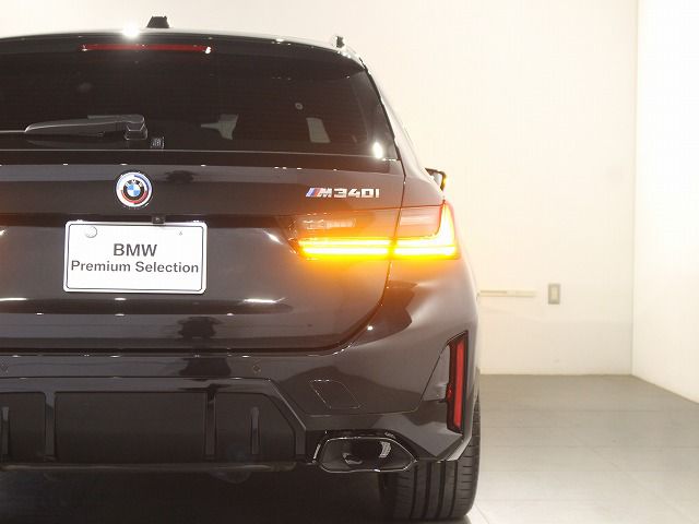 G21 M340i xDrive Touring LCI RHD