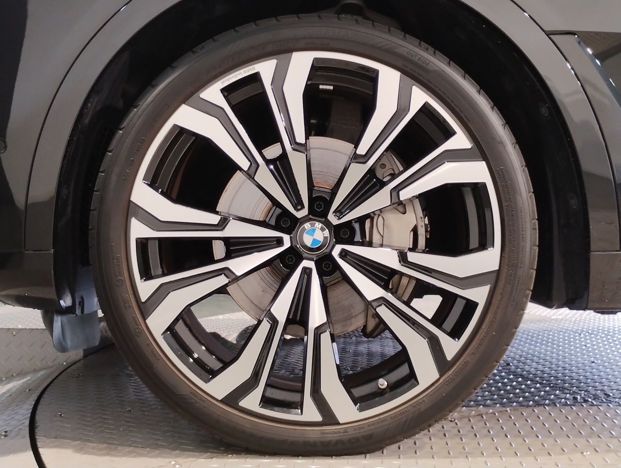 X7 xDrive40d RHD US