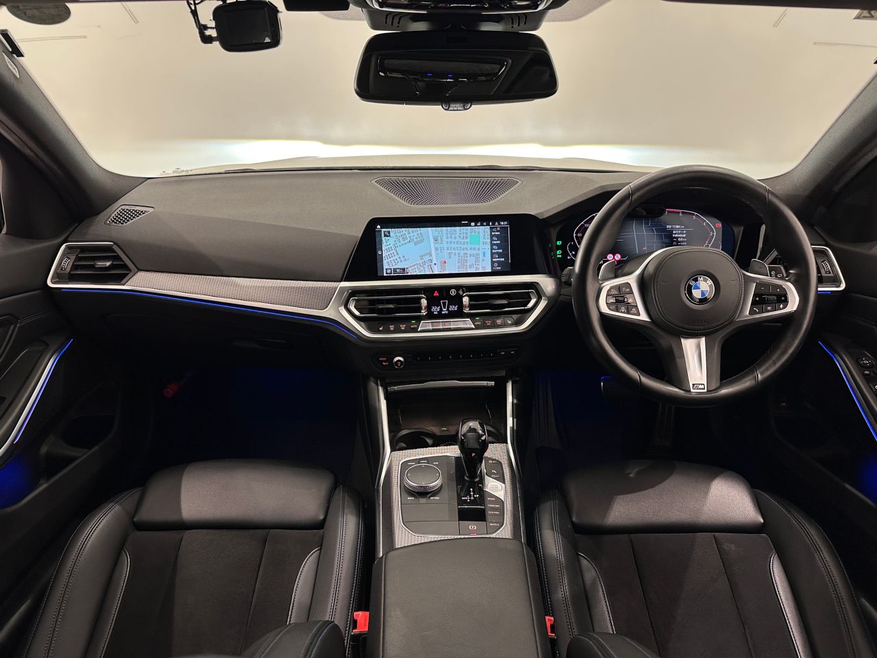 G21 320i RHD
