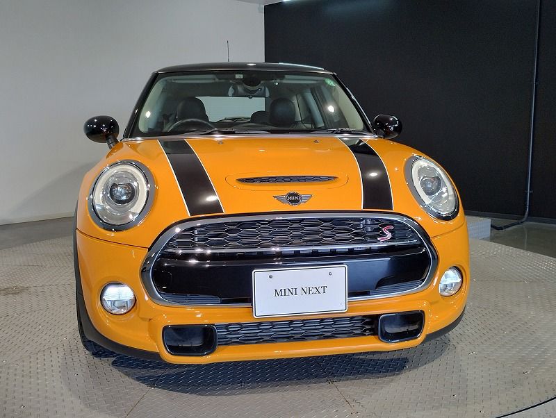 F56 MINI COOPER S