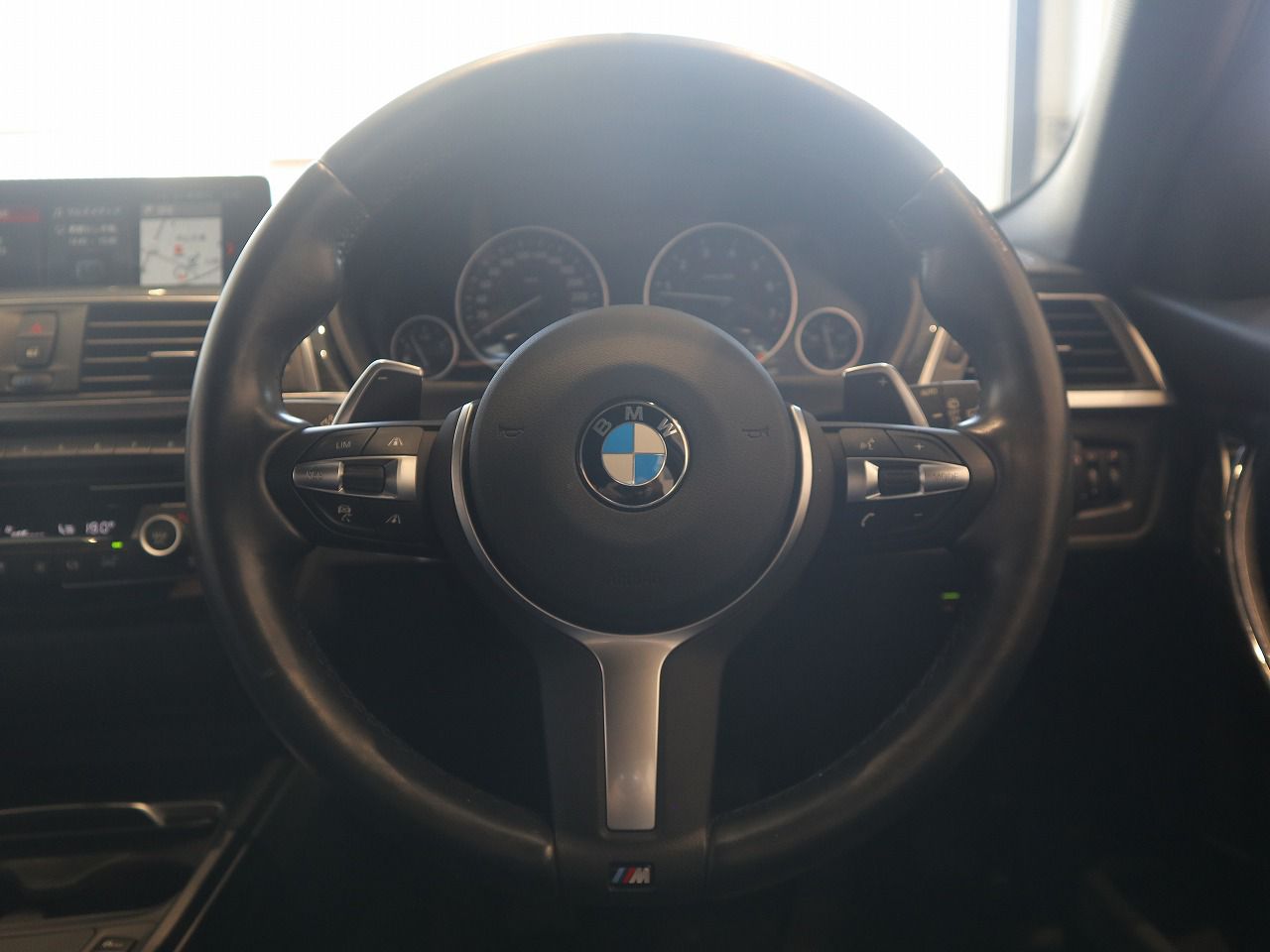 320I XDRIVE TOURING RHD