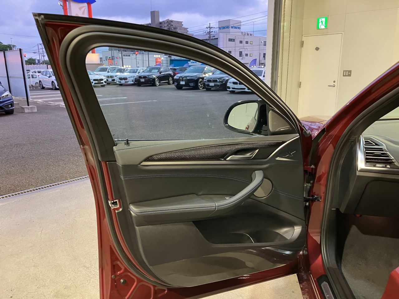 G02 X4 M40i RHD LCI