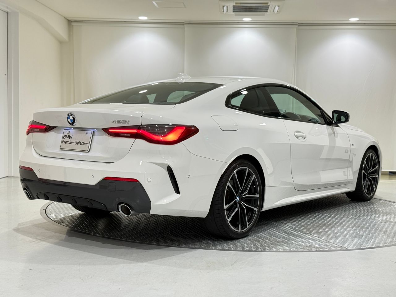 G22 420i B48 2.0 RHD