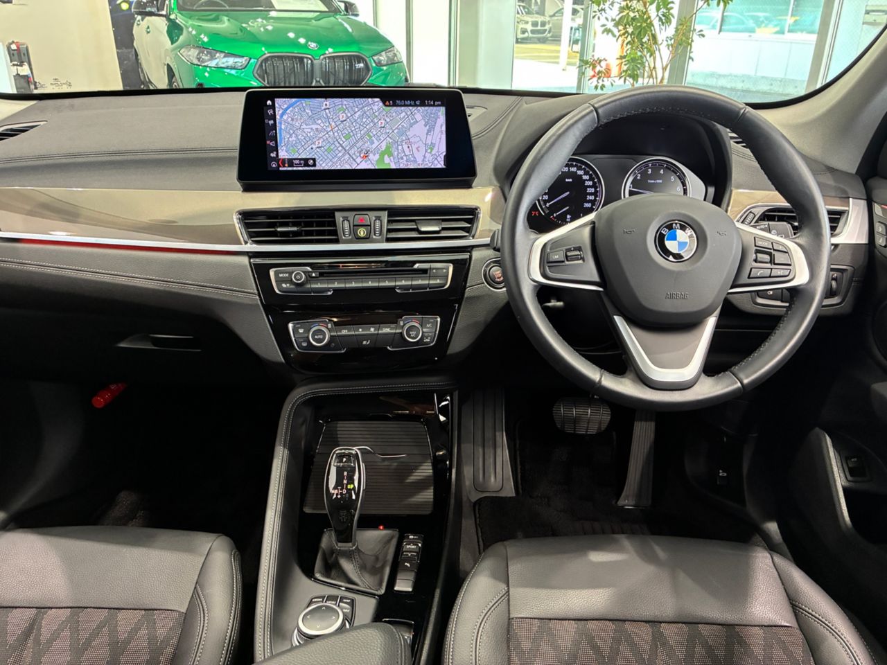 X1 sDrive18i RHD