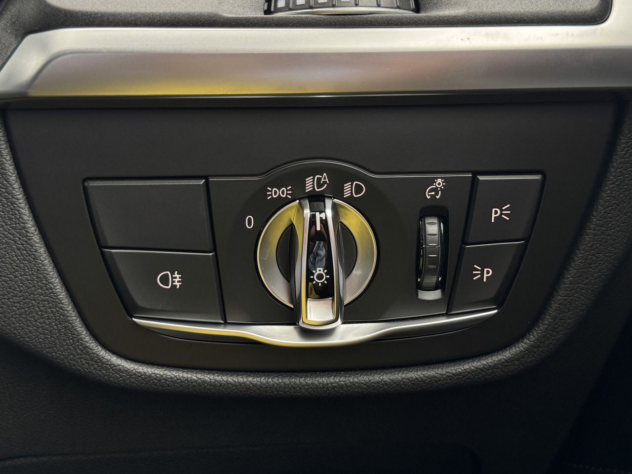 G01 X3 xDrive20d RHD ZA LCI