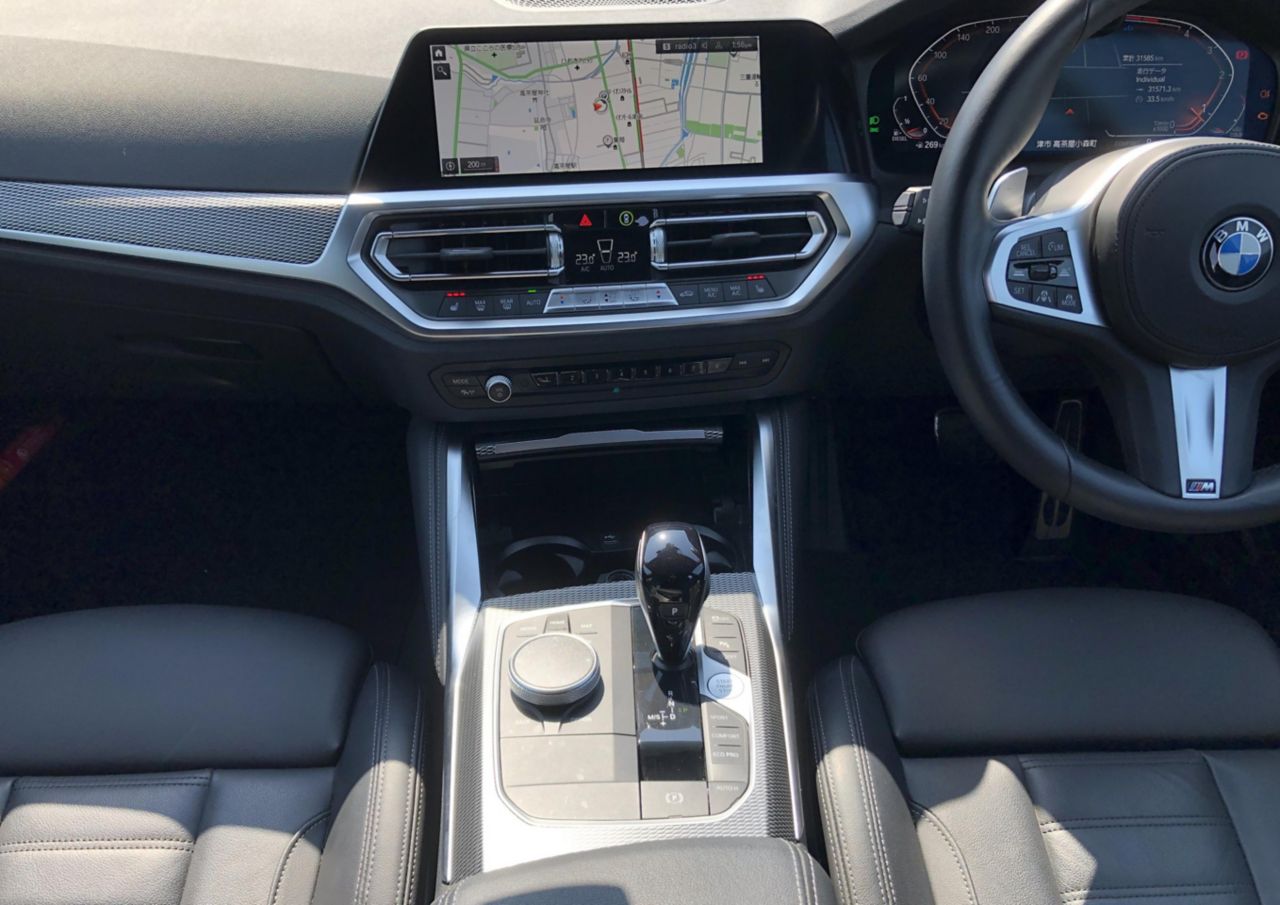 G26 420d xDrive Gran Coupe RHD