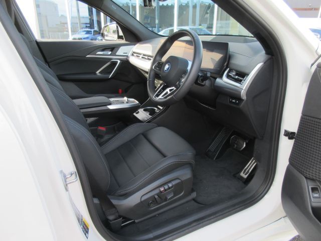 iX2 xDrive30 MSP